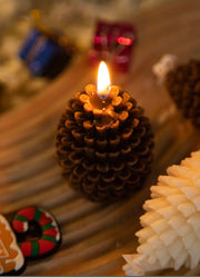 Christmas Pinecone Scented Candle Xmas Holiday Aromatherapy Candle for Festive Table Holder Decoration