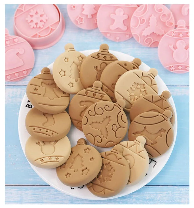Christmas Cookie Mold Set Creative Baking Tools Holiday Biscuit Cutter Sugar Cookie Shaper DIY Kitchen Accessories for Baking