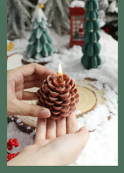 Christmas Pinecone Scented Candle Xmas Holiday Aromatherapy Candle for Festive Table Holder Decoration